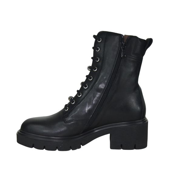 NeroGiardini Donna art. I514810D  Anfibio pelle - Colore Nero